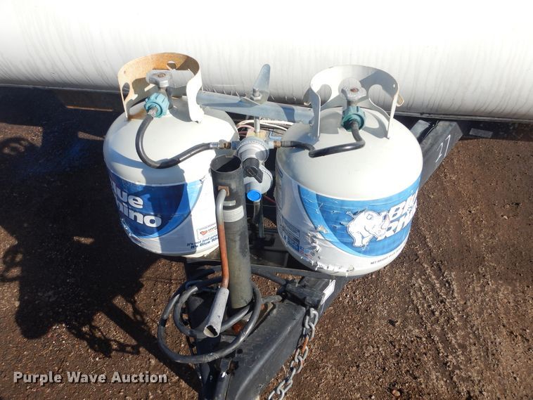 image for item MX9885 2006 Coachmen Capri  camper