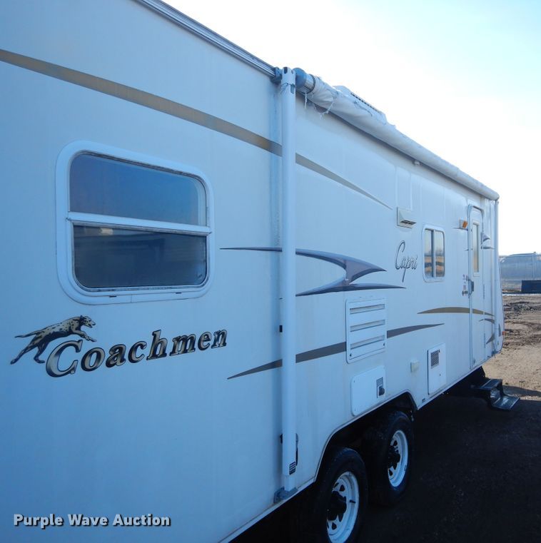 image for item MX9885 2006 Coachmen Capri  camper