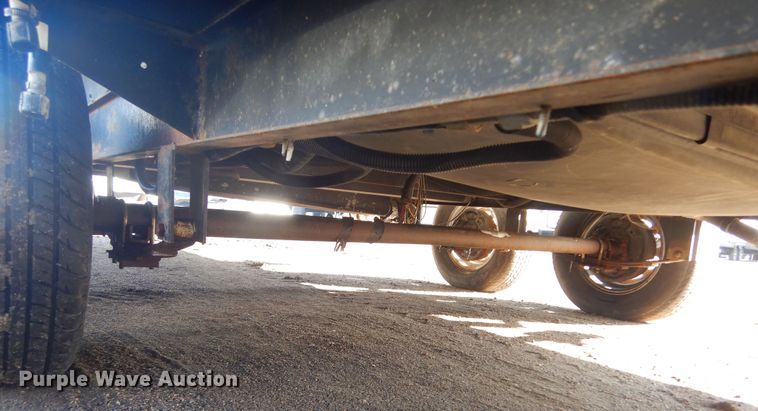 image for item MX9885 2006 Coachmen Capri  camper