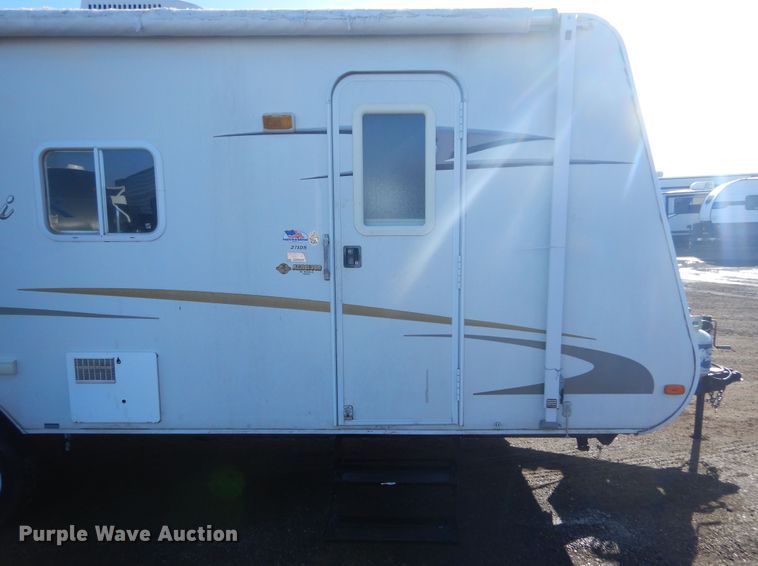 image for item MX9885 2006 Coachmen Capri  camper