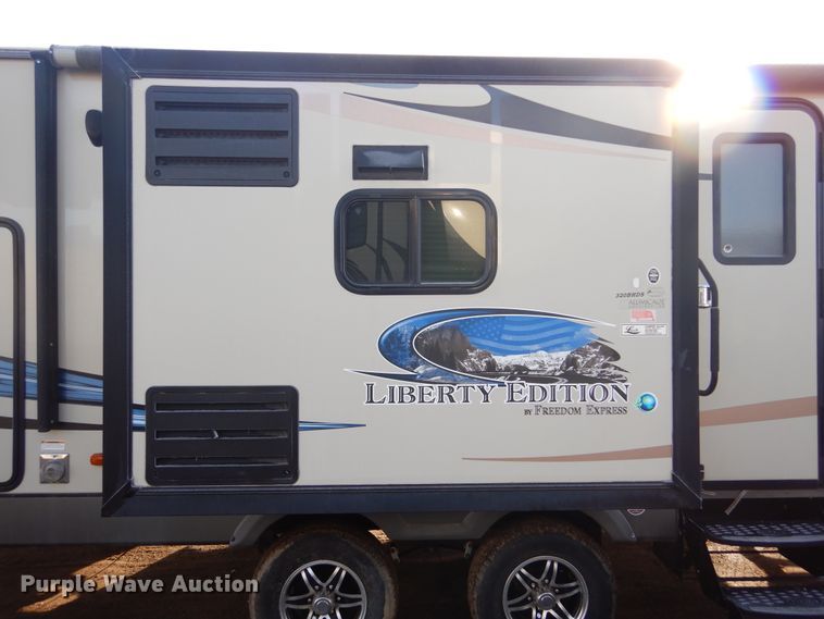 image for item MX9886 2014 Forest River  camper