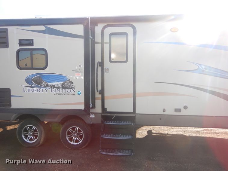 image for item MX9886 2014 Forest River  camper