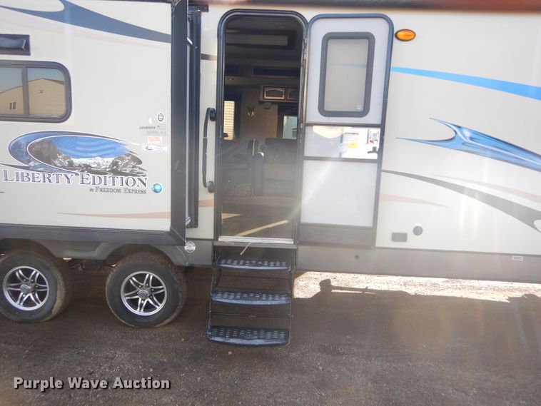 image for item MX9886 2014 Forest River  camper