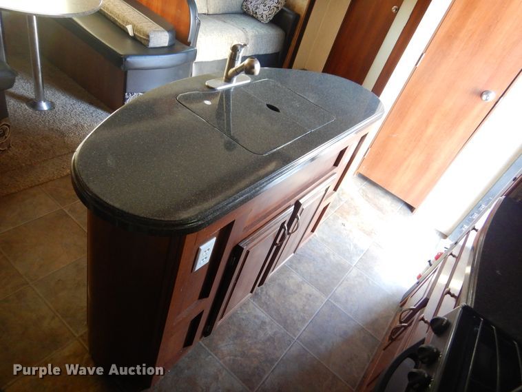 image for item MX9886 2014 Forest River  camper