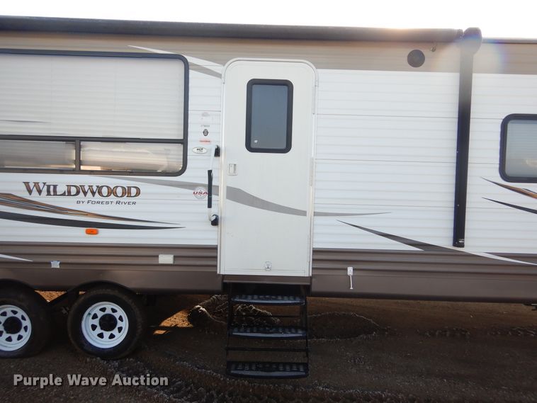 image for item MX9887 2017 Forest River Wildwood  camper