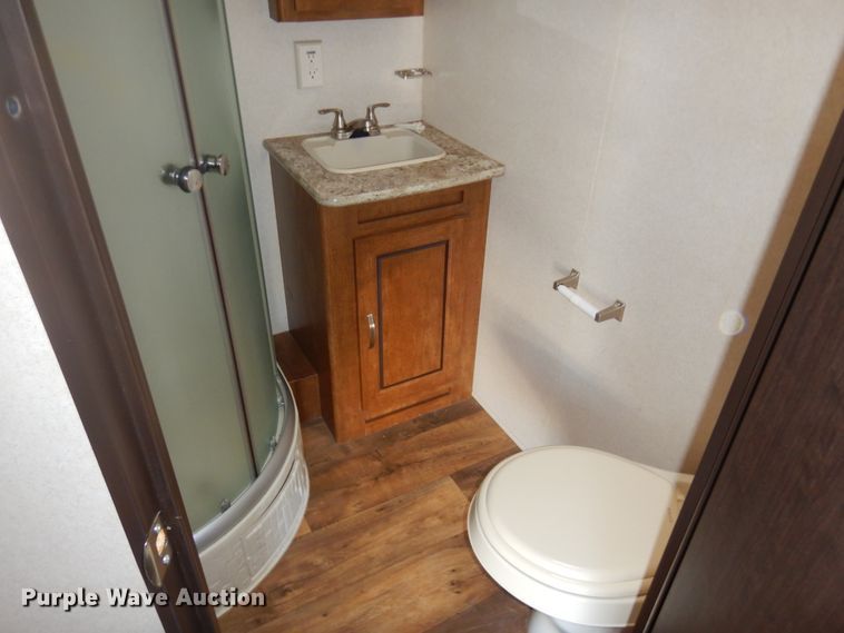 image for item MX9887 2017 Forest River Wildwood  camper