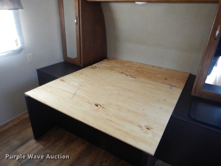 image for item MX9887 2017 Forest River Wildwood  camper