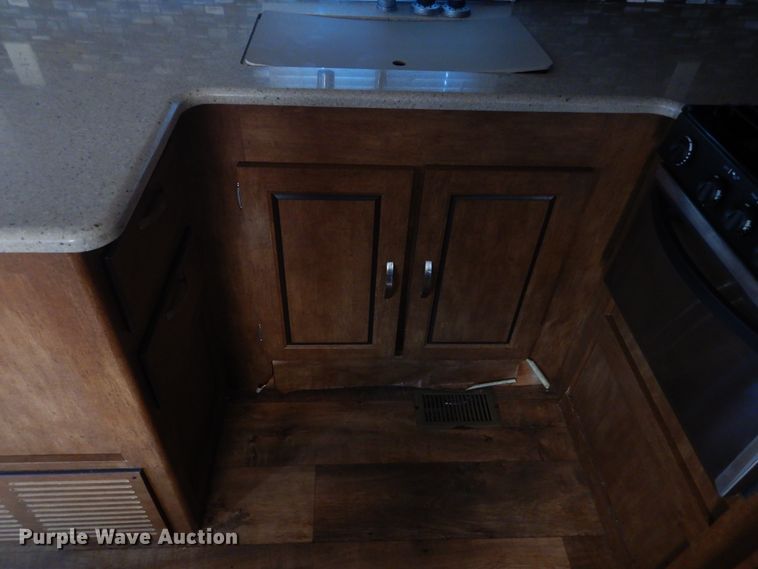 image for item MX9887 2017 Forest River Wildwood  camper