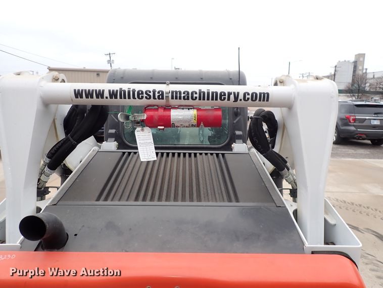 image for item DC4027 2015 Bobcat S590  skid steer loader