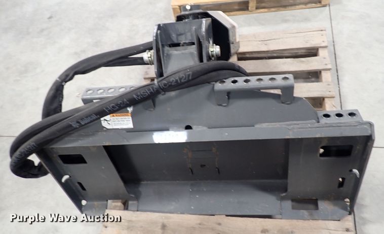 image for item DC4028 2015 Bobcat 15C  skid steer auger