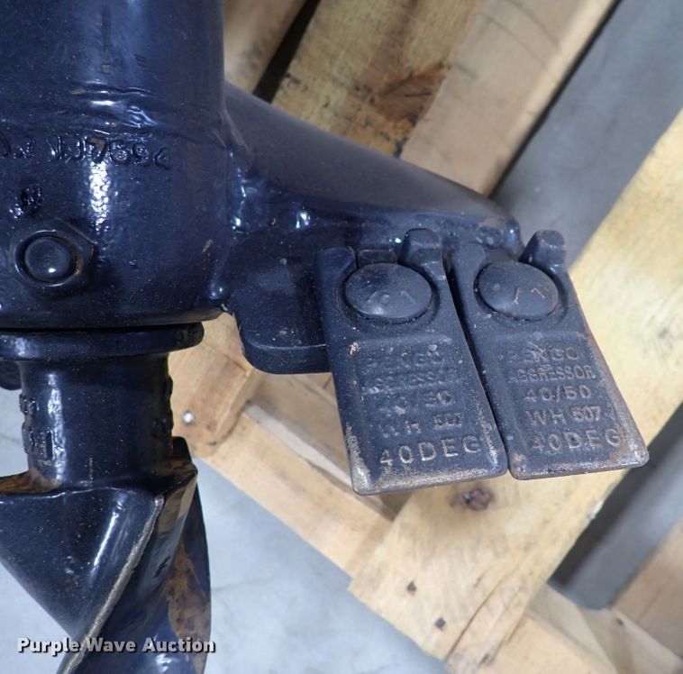 image for item DC4028 2015 Bobcat 15C  skid steer auger