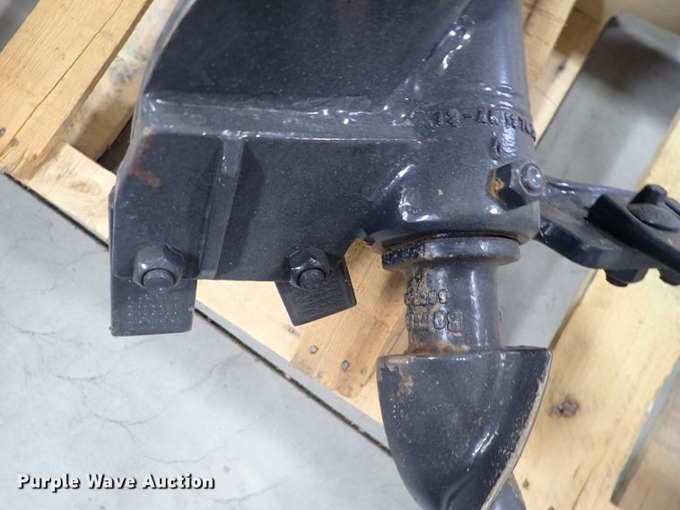 image for item DC4028 2015 Bobcat 15C  skid steer auger