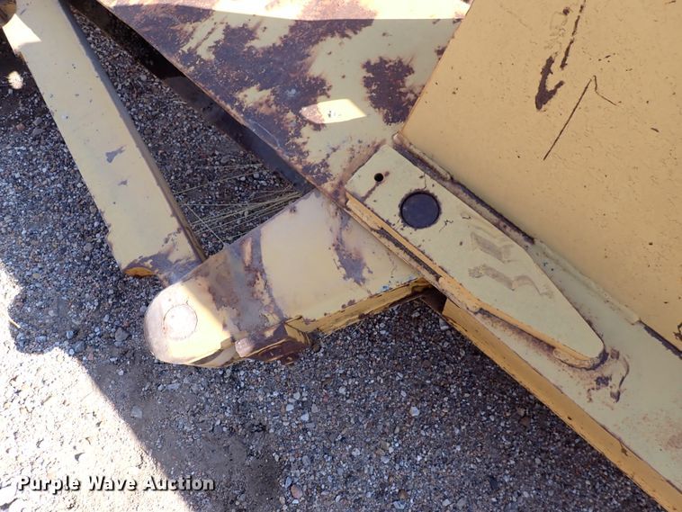 image for item DC4050 Crumber