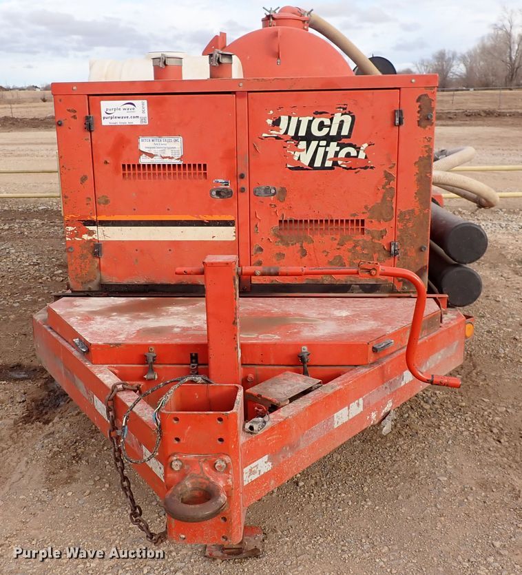 image for item DC4102 2011 Ditch Witch FX30  vacuum excavator