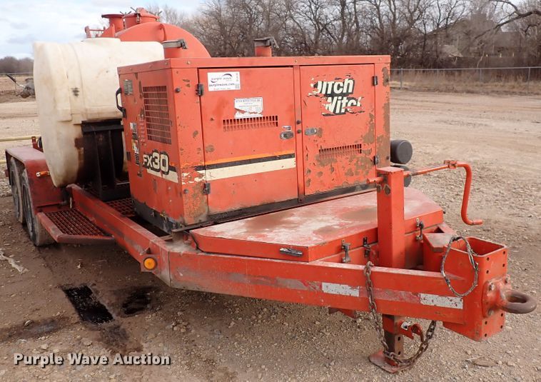 image for item DC4102 2011 Ditch Witch FX30  vacuum excavator