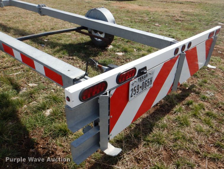 image for item DH7343 2012 Gregory TTMA-100  crash attenuator trailer