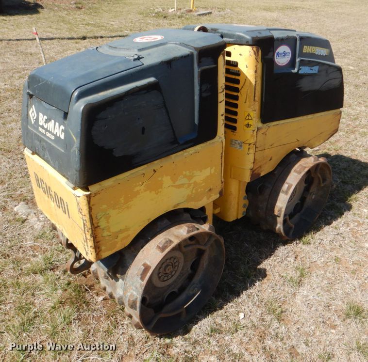 image for item DH7349 2016 Bomag BMP8500  trench compactor
