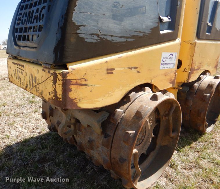 image for item DH7349 2016 Bomag BMP8500  trench compactor