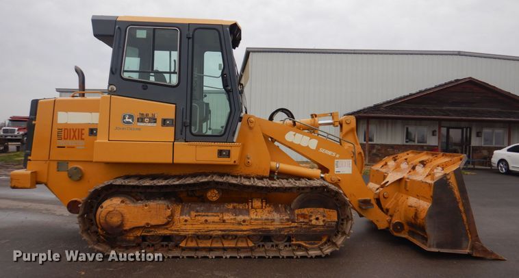 image for item DH8226 2004 John Deere 655C  track loader