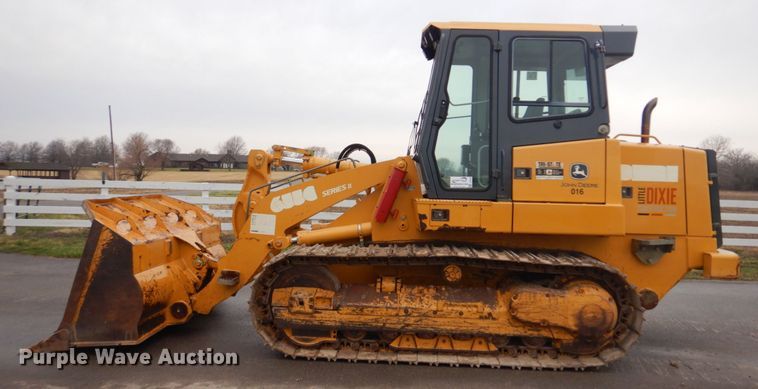 image for item DH8226 2004 John Deere 655C  track loader