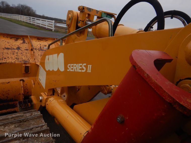 image for item DH8226 2004 John Deere 655C  track loader