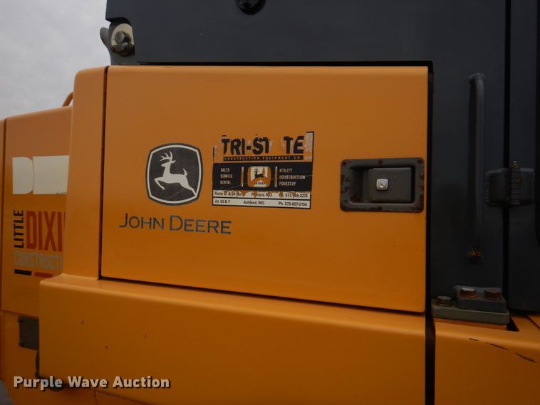 image for item DH8226 2004 John Deere 655C  track loader