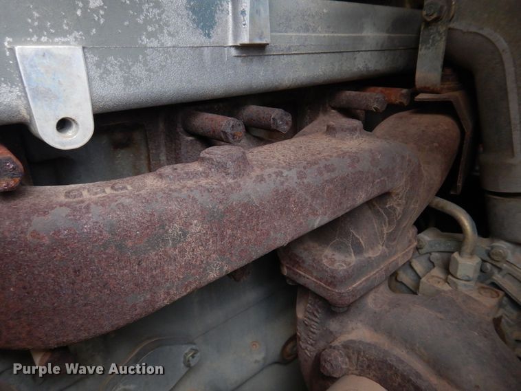 image for item DH8226 2004 John Deere 655C  track loader