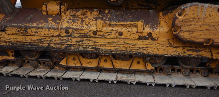 image for item DH8226 2004 John Deere 655C  track loader