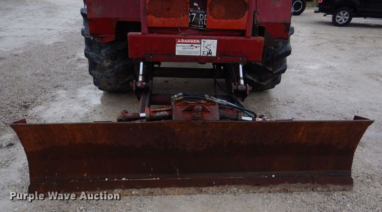 image for item DH8235 Brown Bear ATC9116  skidder with bucket