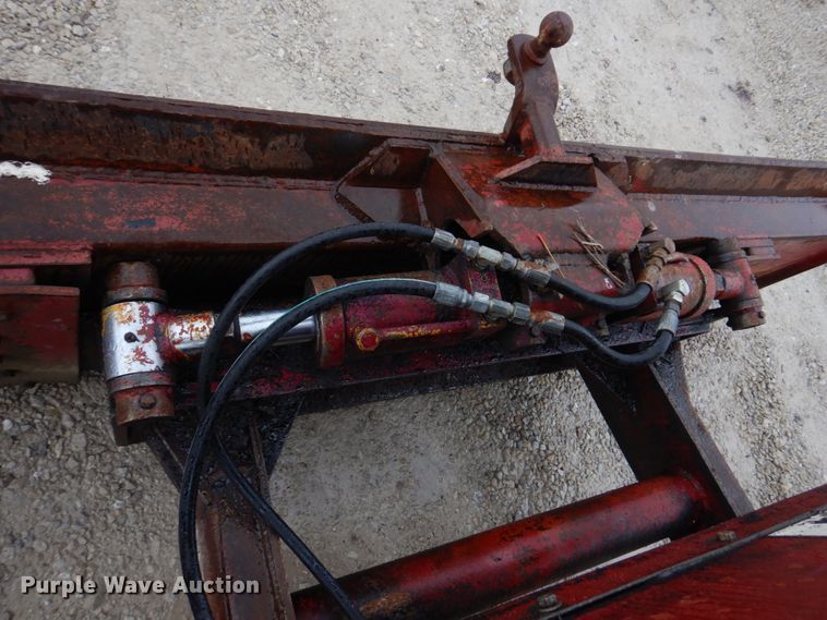 image for item DH8235 Brown Bear ATC9116  skidder with bucket