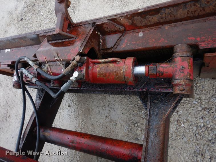 image for item DH8235 Brown Bear ATC9116  skidder with bucket