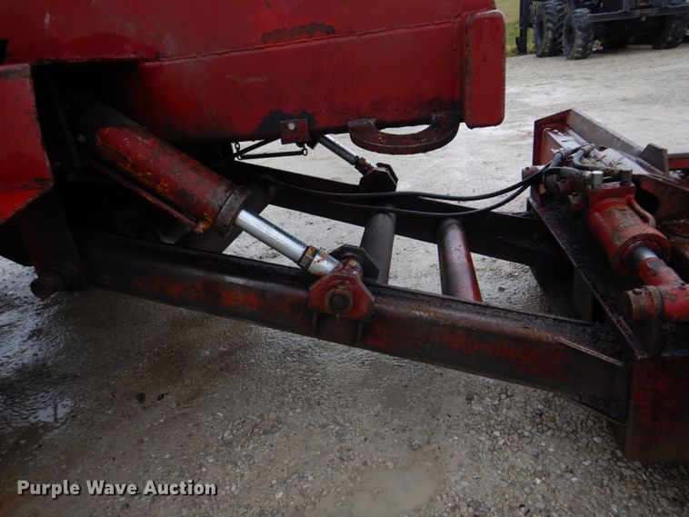 image for item DH8235 Brown Bear ATC9116  skidder with bucket