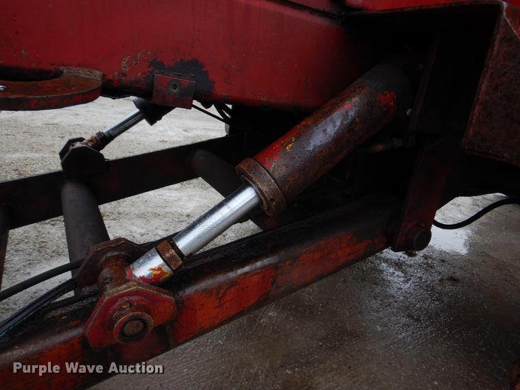 image for item DH8235 Brown Bear ATC9116  skidder with bucket