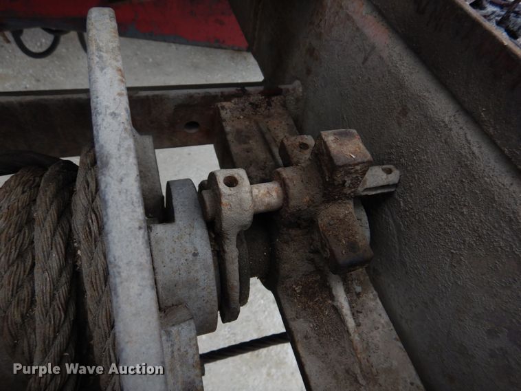 image for item DH8235 Brown Bear ATC9116  skidder with bucket