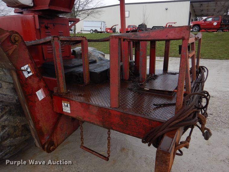 image for item DH8235 Brown Bear ATC9116  skidder with bucket