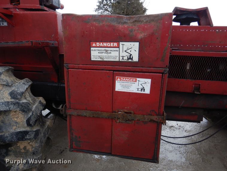 image for item DH8235 Brown Bear ATC9116  skidder with bucket