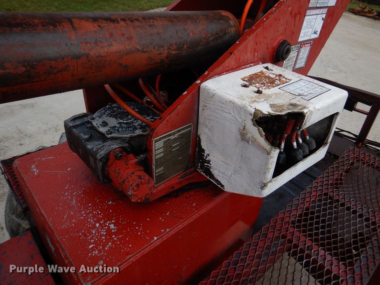 image for item DH8235 Brown Bear ATC9116  skidder with bucket