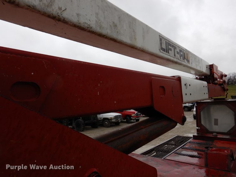 image for item DH8235 Brown Bear ATC9116  skidder with bucket