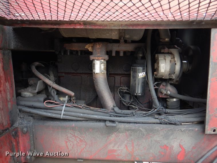 image for item DH8235 Brown Bear ATC9116  skidder with bucket