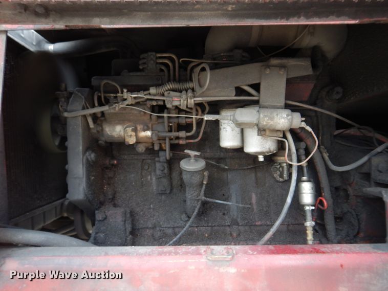 image for item DH8235 Brown Bear ATC9116  skidder with bucket