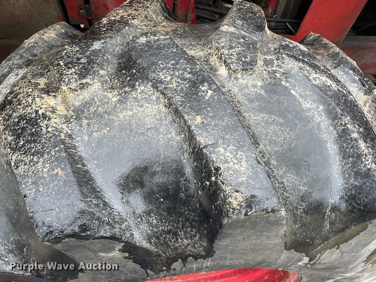 image for item DH8235 Brown Bear ATC9116  skidder with bucket