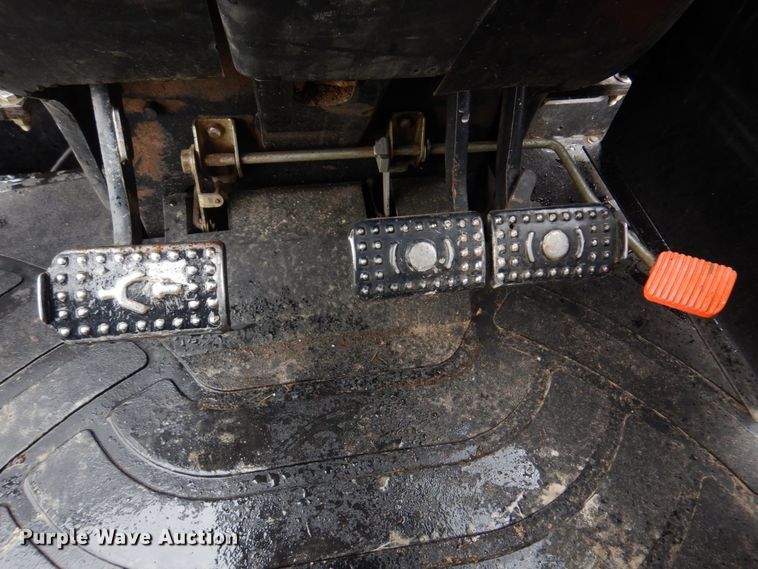 image for item DH8236 New Holland TS6.120  MFWD tractor