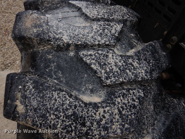 image for item DH8236 New Holland TS6.120  MFWD tractor