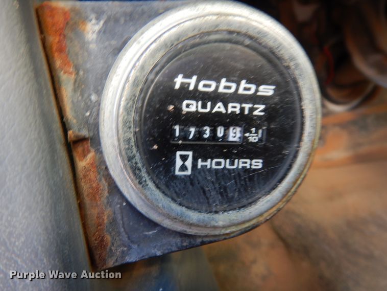 image for item DI8671 2004 Ford F750 Super Duty  water truck