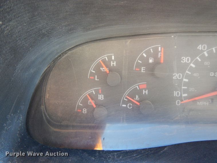 image for item DI8671 2004 Ford F750 Super Duty  water truck