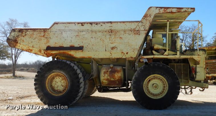 image for item DJ0811 1982 Euclid 304LD  haul truck
