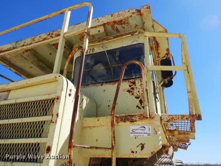 image for item DJ0811 1982 Euclid 304LD  haul truck