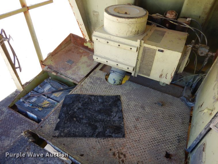 image for item DJ0811 1982 Euclid 304LD  haul truck