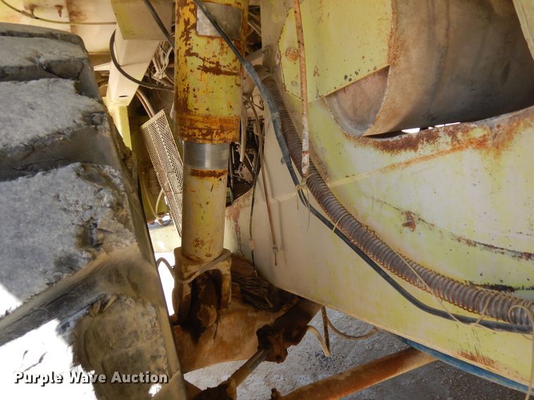 image for item DJ0811 1982 Euclid 304LD  haul truck