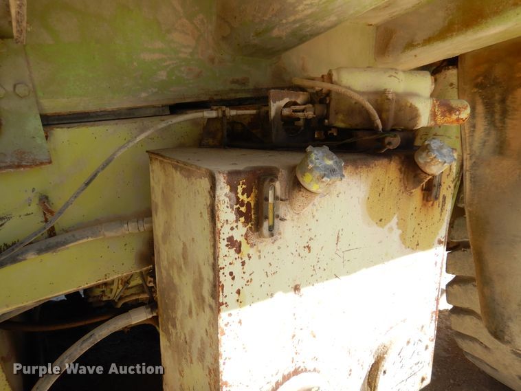 image for item DJ0811 1982 Euclid 304LD  haul truck